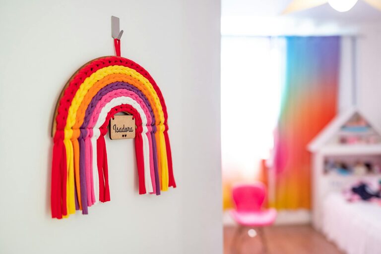 Easy DIY Ideas for Wall Decor to Brighten Up Your Space